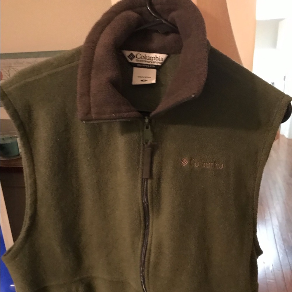 Men’s Columbia Vest
